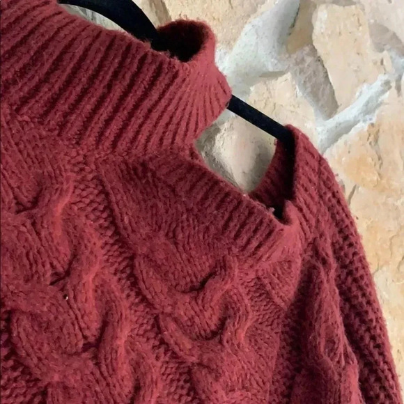 Express Burgundy Peek a boo Sweater - Picture 4 of 6